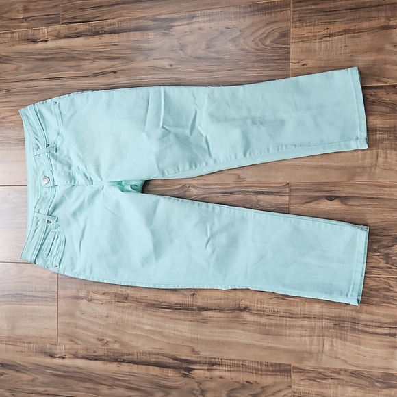 Westport Denim - Westport Signature Capri Mint Green Spring Lightweight Jeans